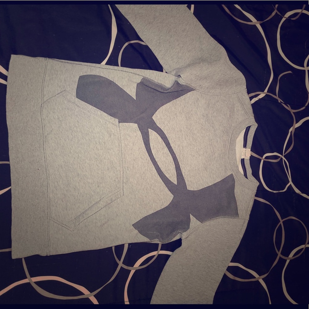 under armour sweatshirt